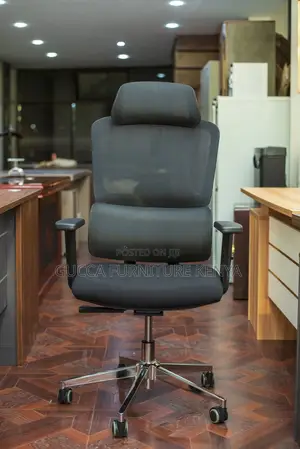 Office Chairs: Ergonomic Comfort-Focused Office Chair
