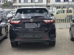 Toyota Harrier 2.0 2019 Black