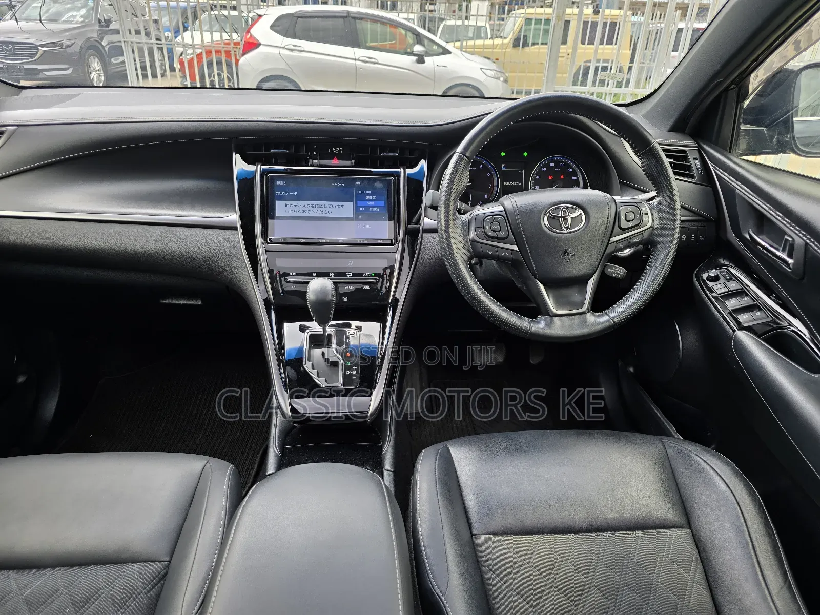 Toyota Harrier 2.0 2019 Black