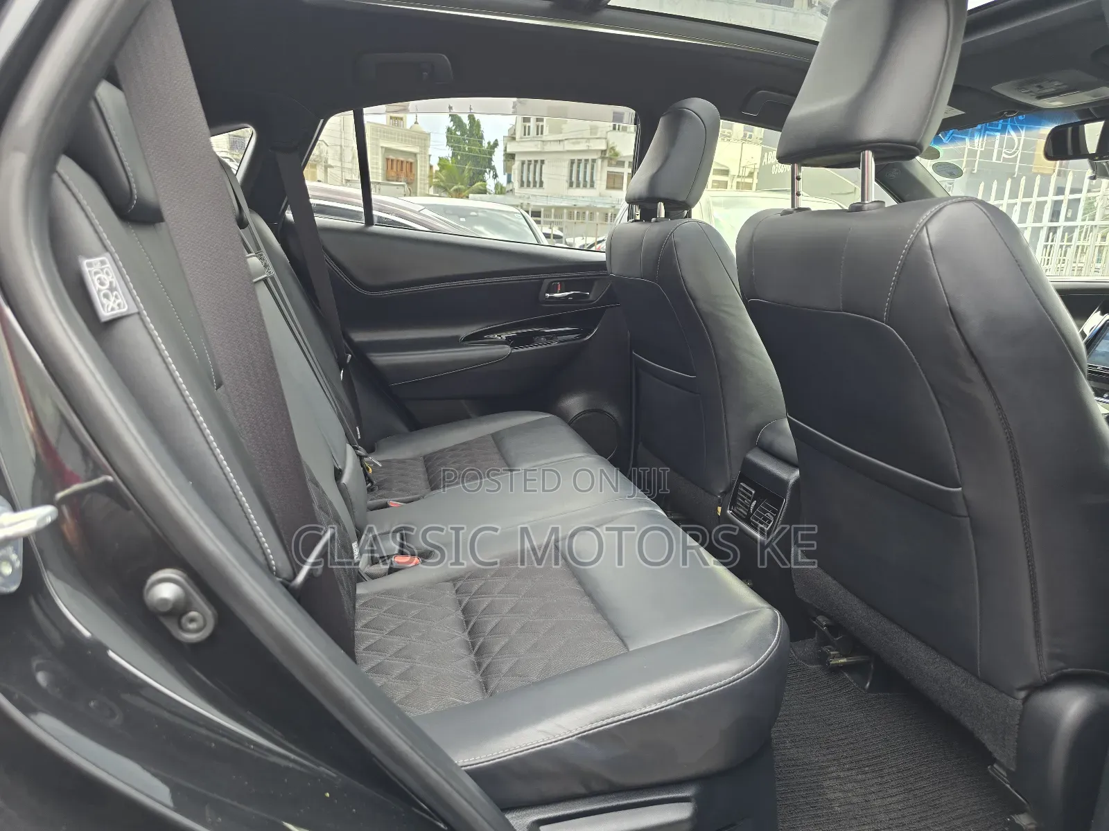 Toyota Harrier 2.0 2019 Black