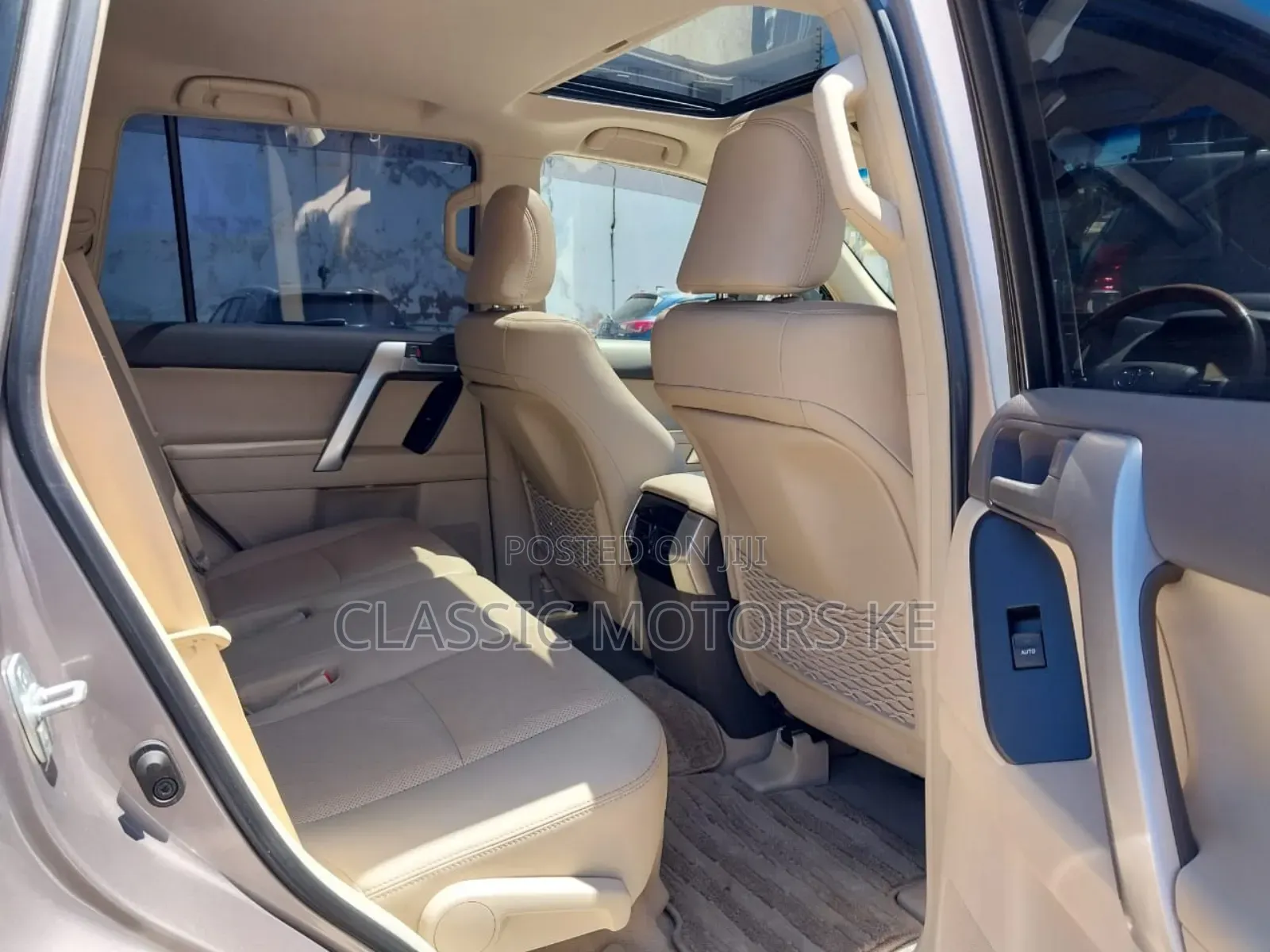 Toyota Land Cruiser Prado 2.8 2019 Gold