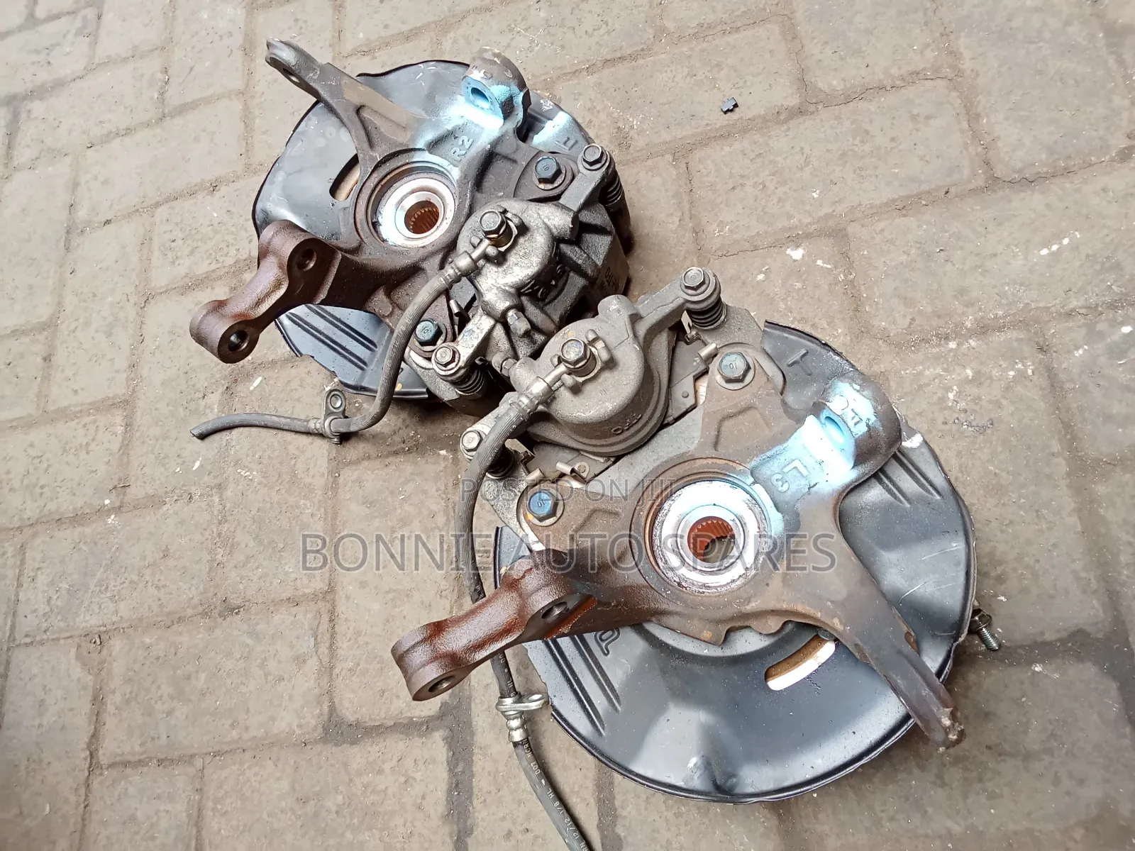 Honda Fit 2012 Front Hub