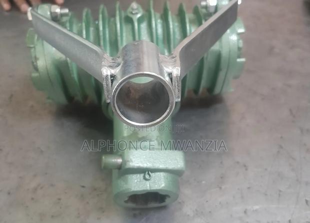 Tractor PTO Air Compressor - thumbnail 3