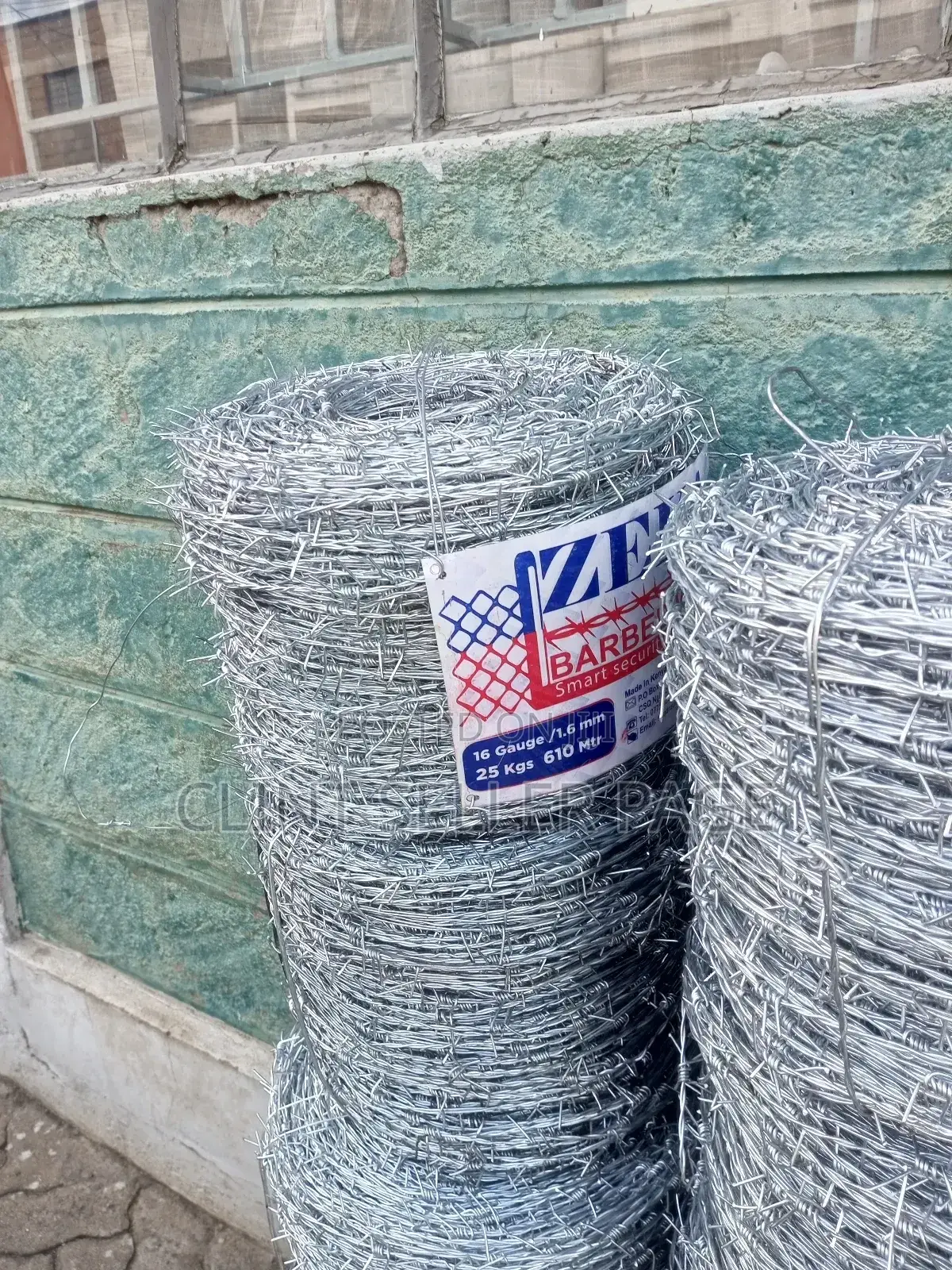Heavy Duty Barbed Wire. (610 Mtrs)