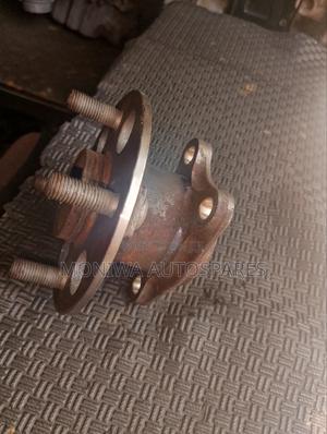 Hub Stand Toyota Axio New Model - main view