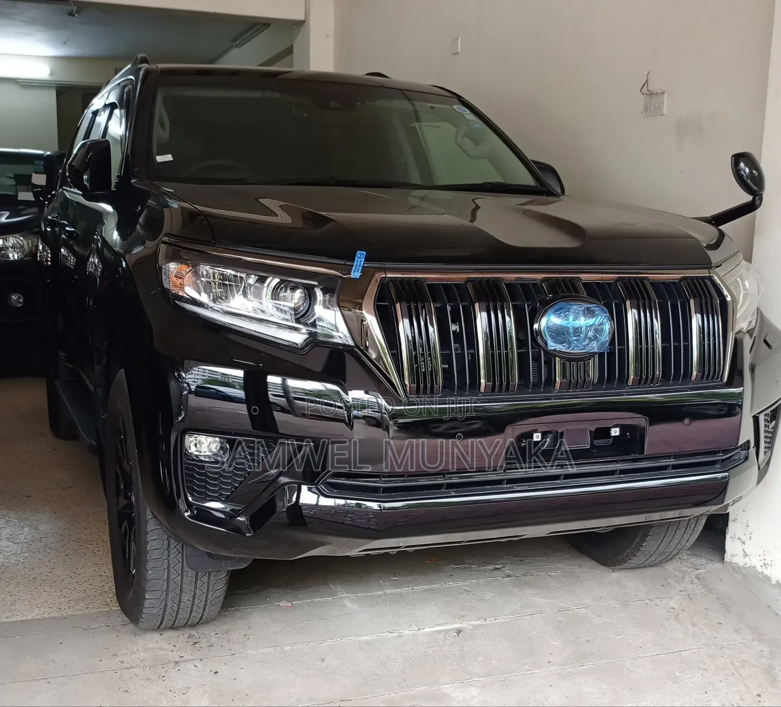 Toyota Land Cruiser Prado 2.8 2020 Black