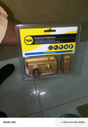 Night Latch Yale Door Lock