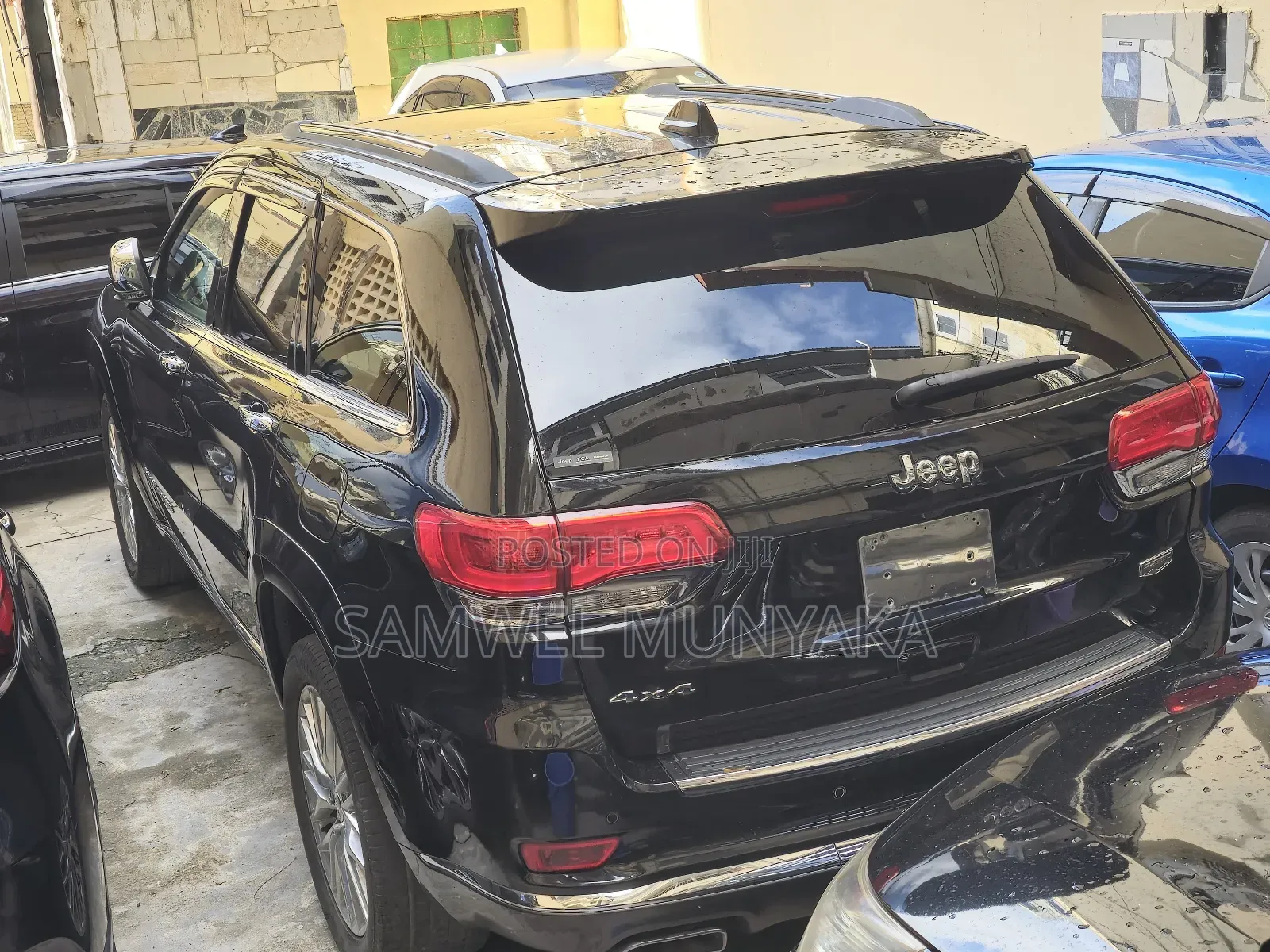 Jeep Grand Cherokee Summit 4dr 4x4 2017 Black