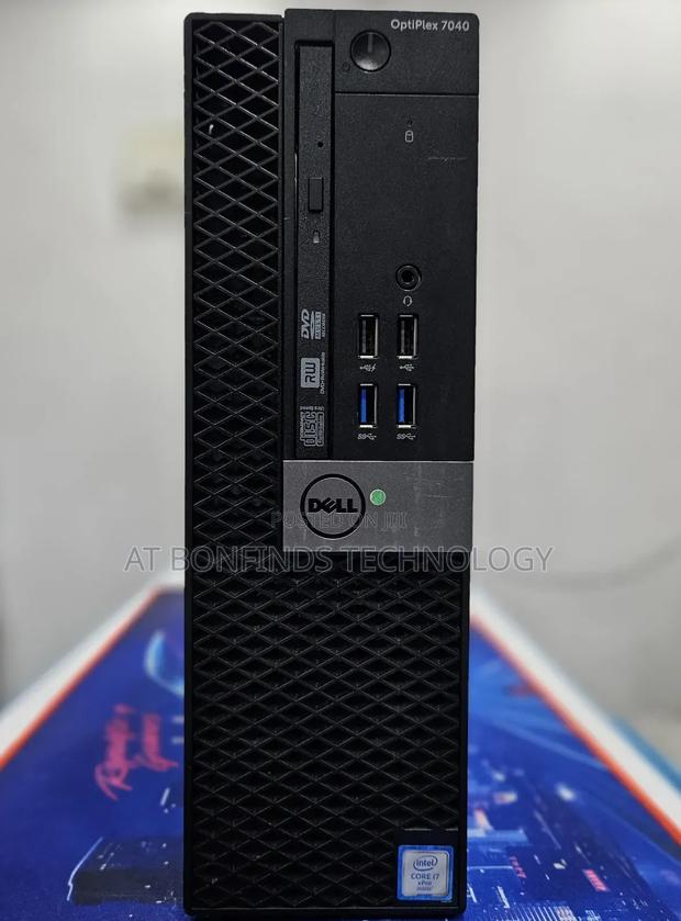 Desktop Computer Dell OptiPlex 7040 8GB Intel Core I7 SSD 256GB - main view