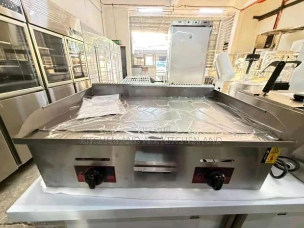 Elegant Commercial Kitchen Grindle - main view