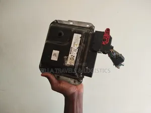 Ecu for Nissan Nv350 E26