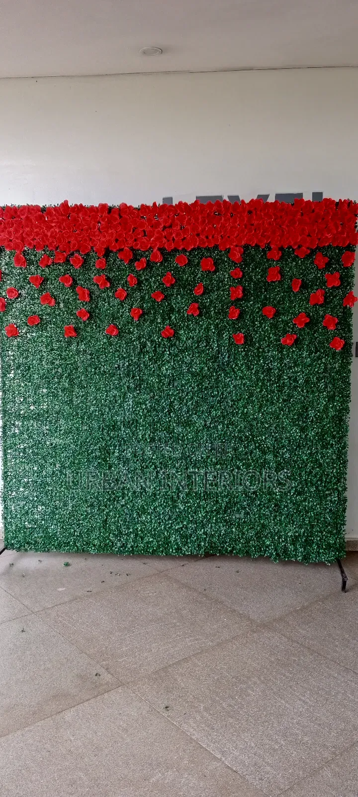 Artificial Wall Decor With Red Roses