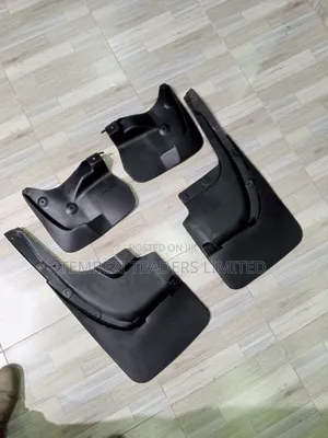 Original Mudflap Toyota Landcruiser Fj 200 V8
