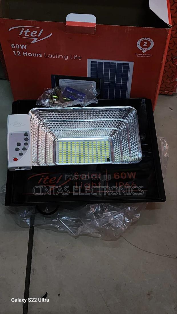Itel IEC-PF60 Solar Flood Light 60W
