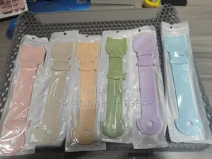 Cat Strip Feeder and Pet Food Mixing Spoon