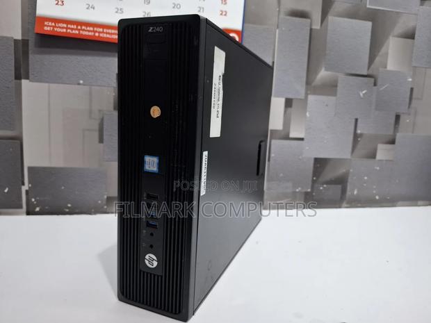 Desktop Computer HP Z240 8GB Intel Core I5 HDD 500GB - main view