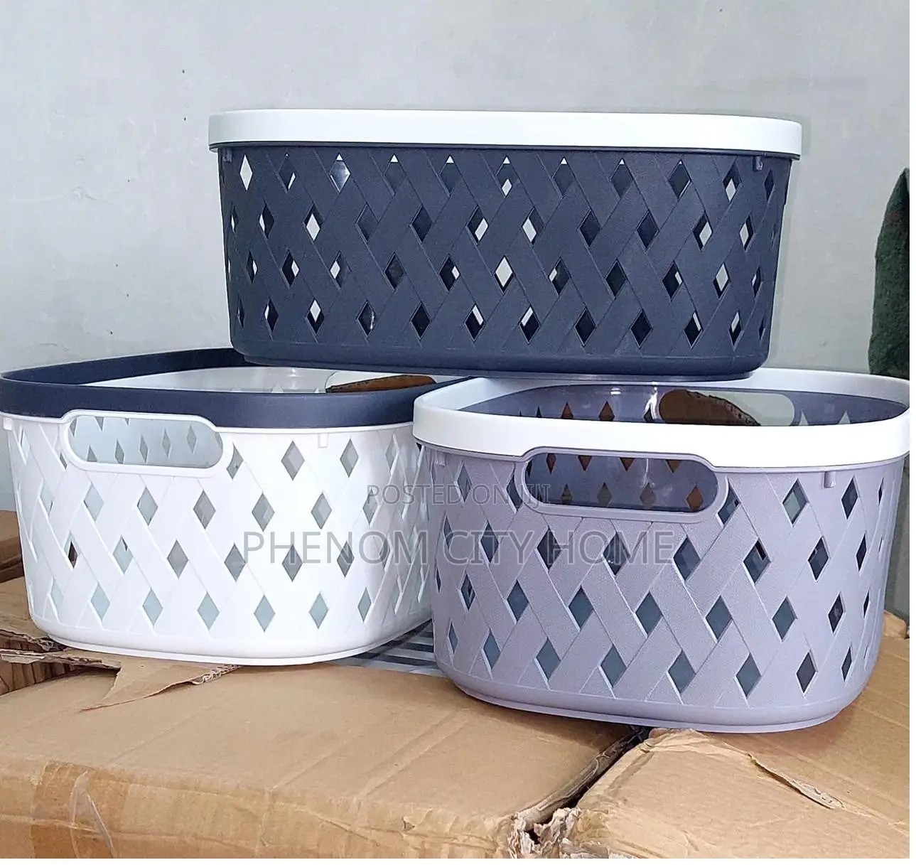 Multi Coloured Plastic Organizing and Dustproof Baskets