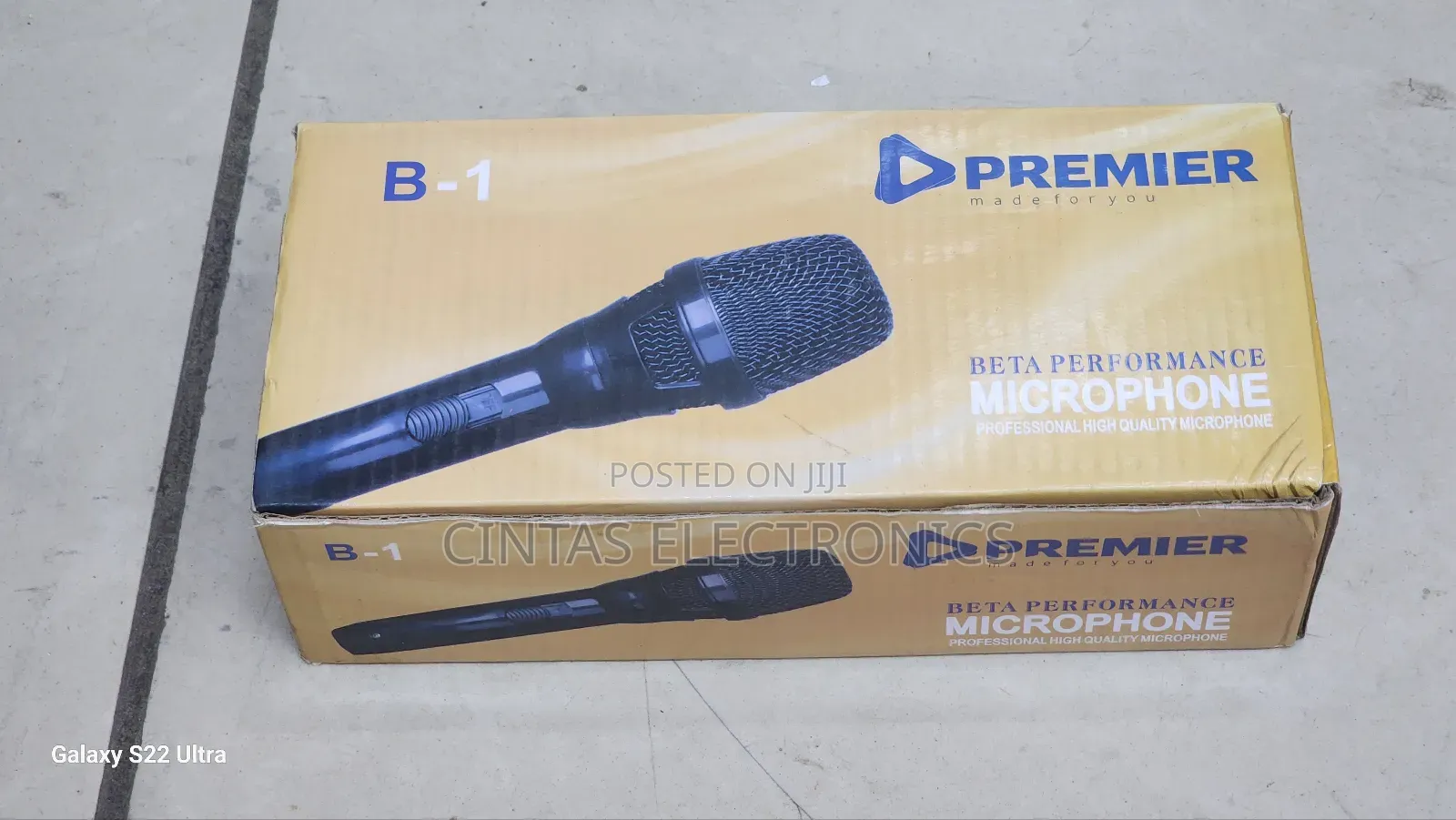 Premier B-1 Corded Microphone
