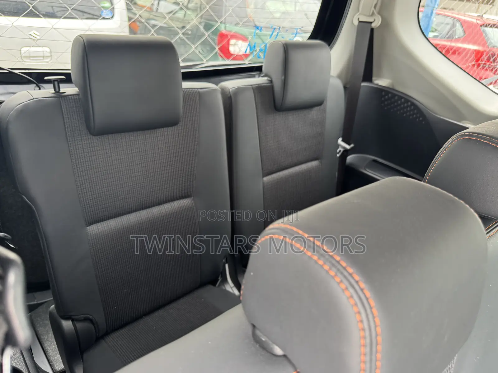 Toyota Sienta 1.5 Hybrid FWD (6-seater) 2019 Black