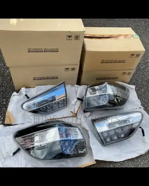 Toyota Wish Backlight/Tailamp/Taillight/Boot Light