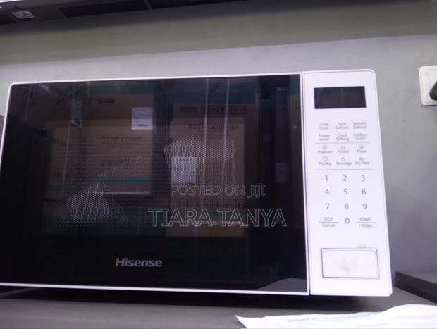 Hisense H20MOMWS11 20L Digital Microwave Oven (White - main view