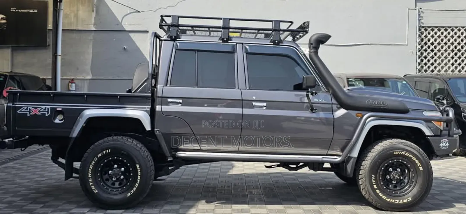 Toyota Land Cruiser 4.5 V8 GXR 2018 Gray