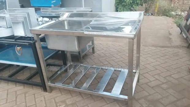Stainless Kitchen Single Sink With a Worktop