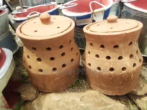 Clay Charcoal Brooder for All Poultry Classes