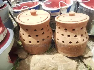 Clay Charcoal Brooder for All Poultry Classes