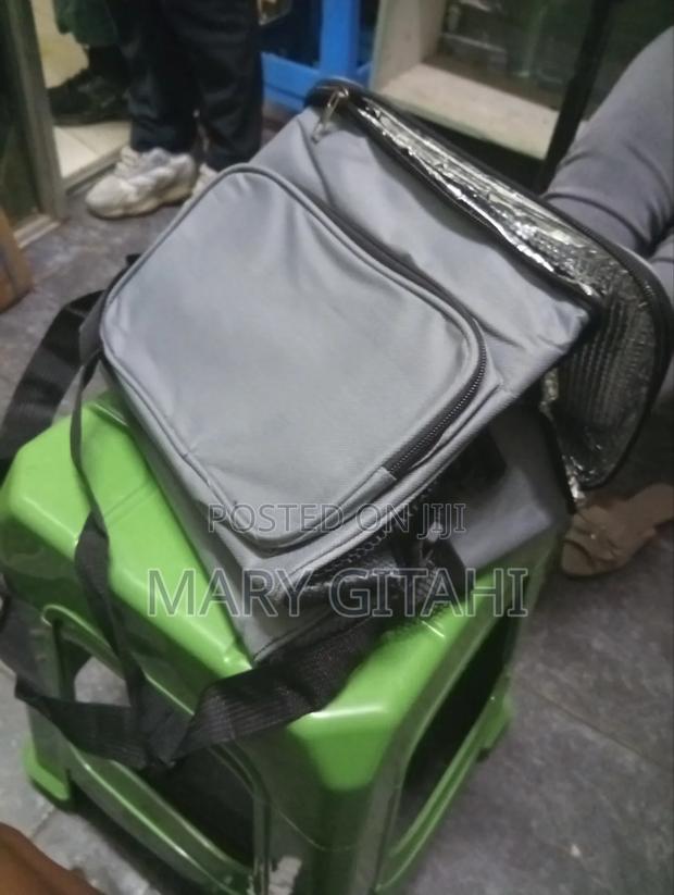 Insulated Lunch Bag Grey in Colour - thumbnail 2