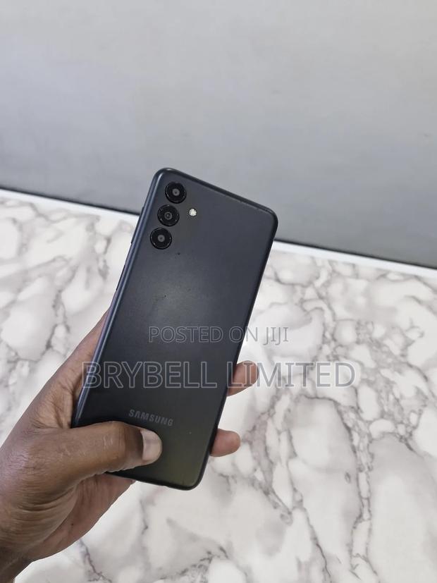 Samsung Galaxy A13 5G 64 GB Blue - main view