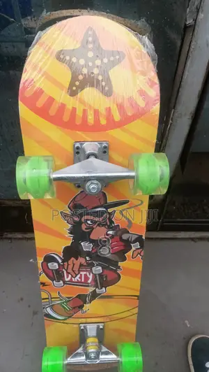 High-Performance Adult Skateboard – Ride Like a Pro