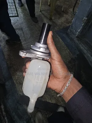 Master Cylinder for Noah/Voxy
