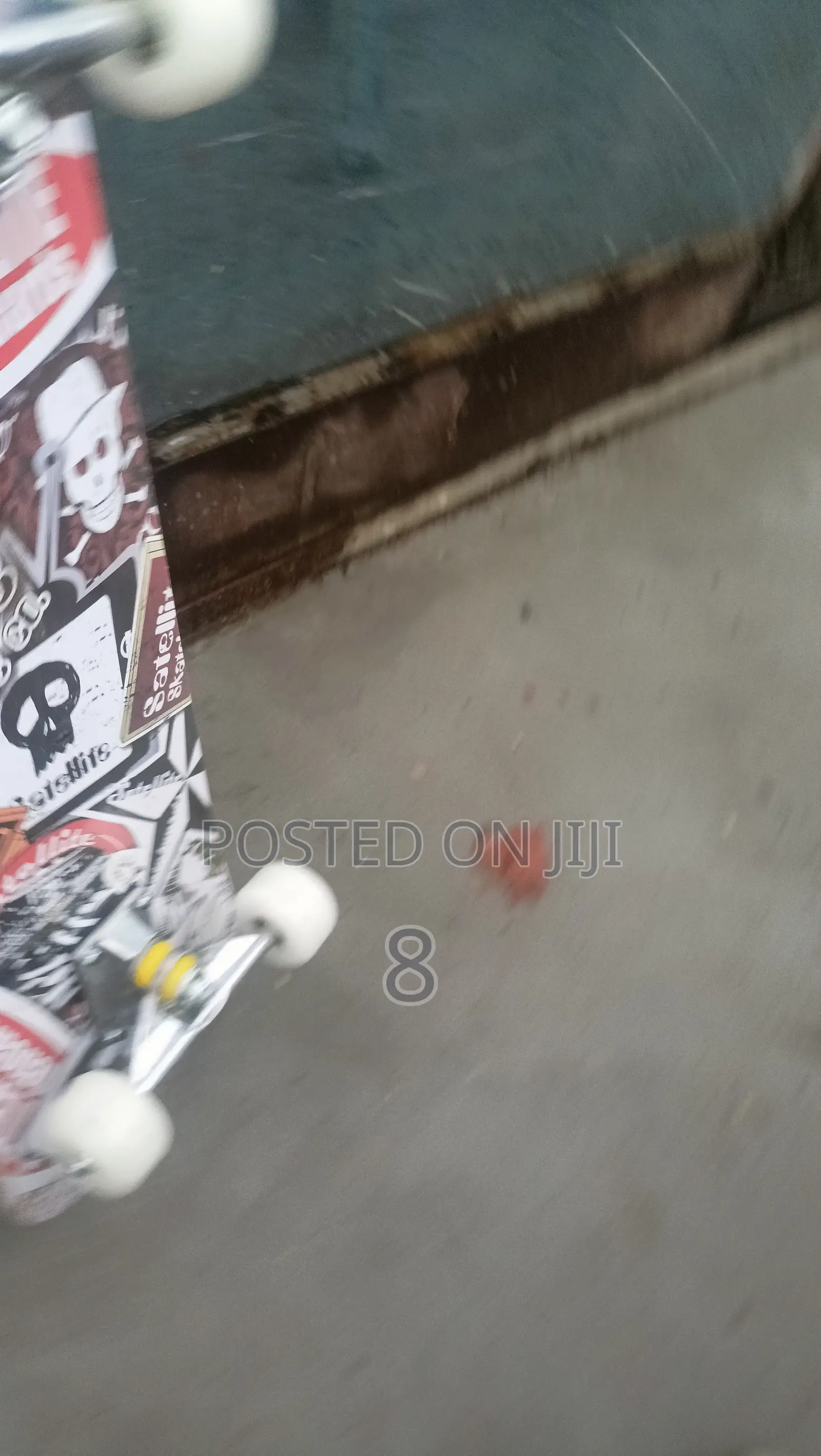 Adult Skateboard – Engineered for Stability and Fun