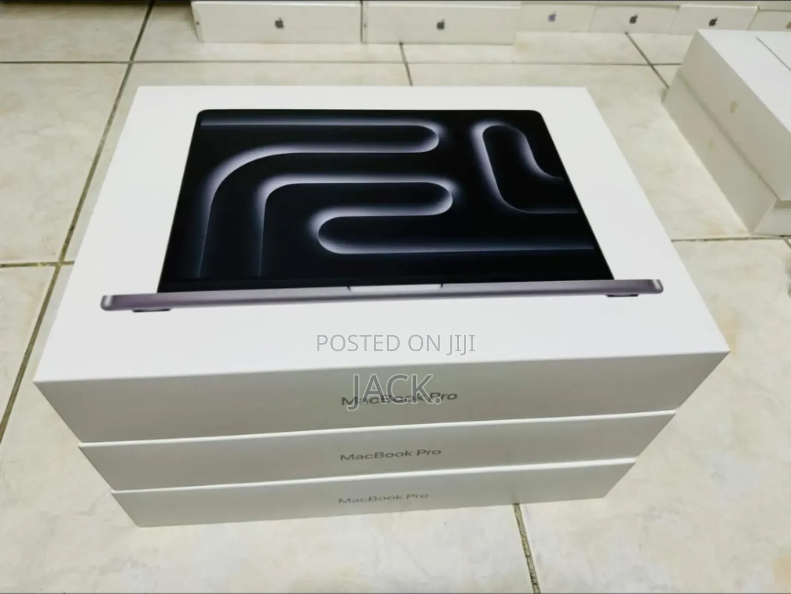 New Apple MacBook Pro 2024 M4 Max 14-Inch 36GB Apple M4 Max SSD 1T