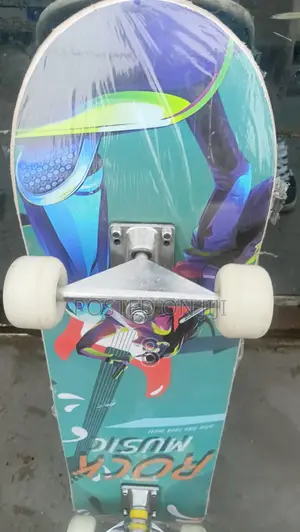 Pro-grade Adult Skateboard – Smooth, Stable, And Reliable