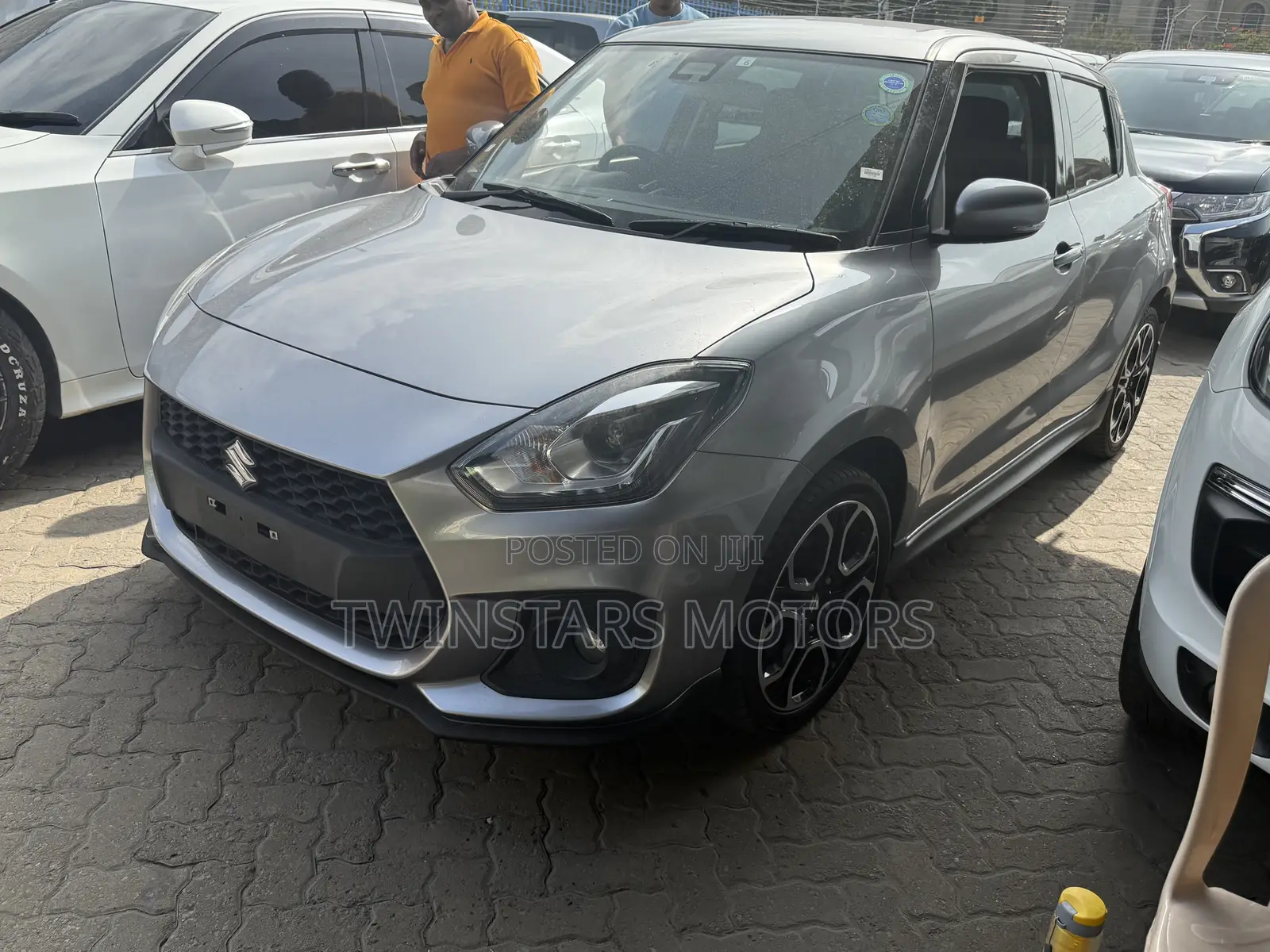 Suzuki Swift 2018 Gray