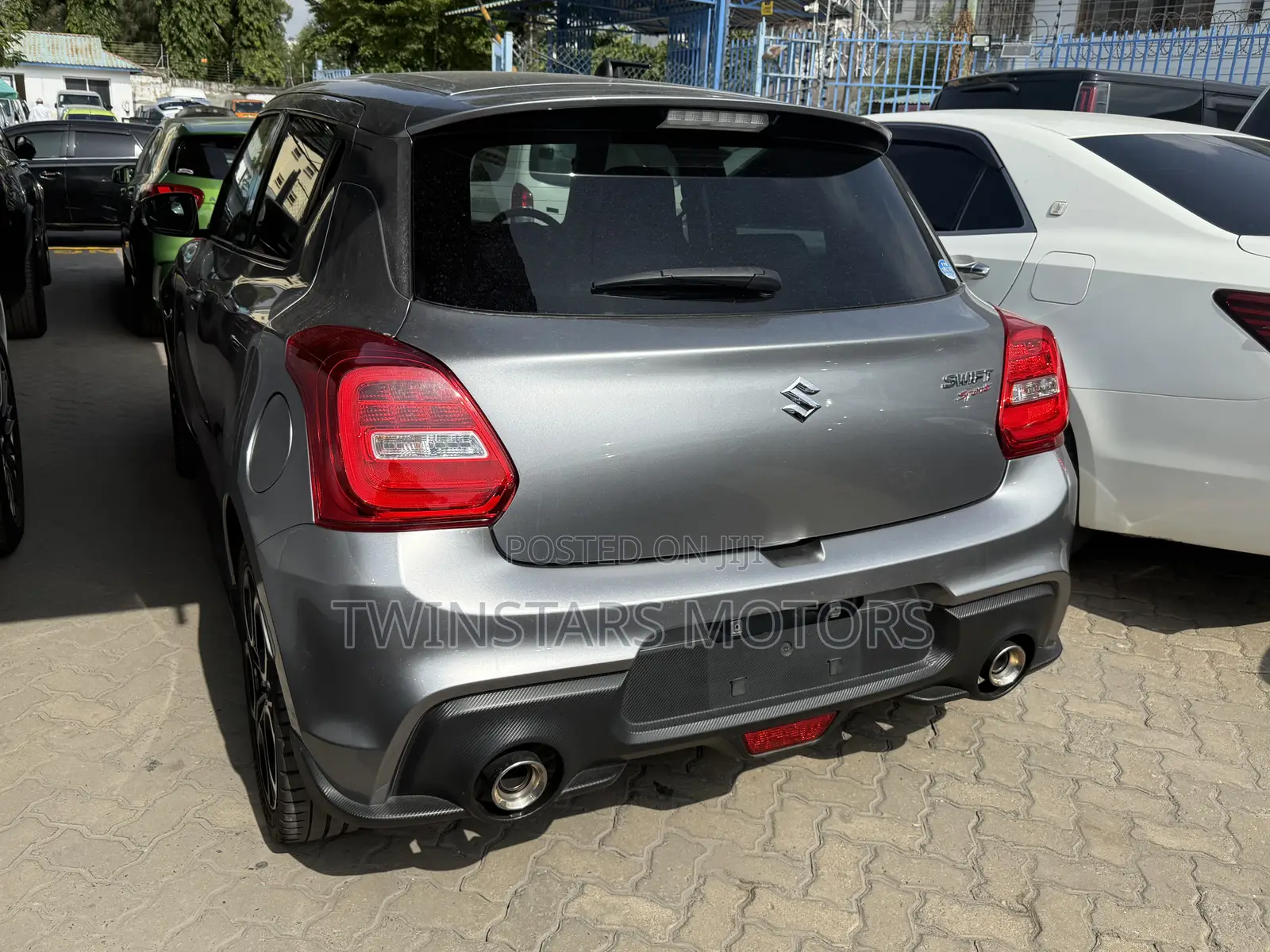 Suzuki Swift 2018 Gray
