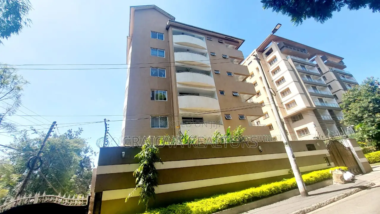 4bdrm Apartment in Raphta Road Area for sale