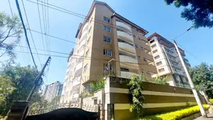 4bdrm Apartment in Raphta Road Area for sale