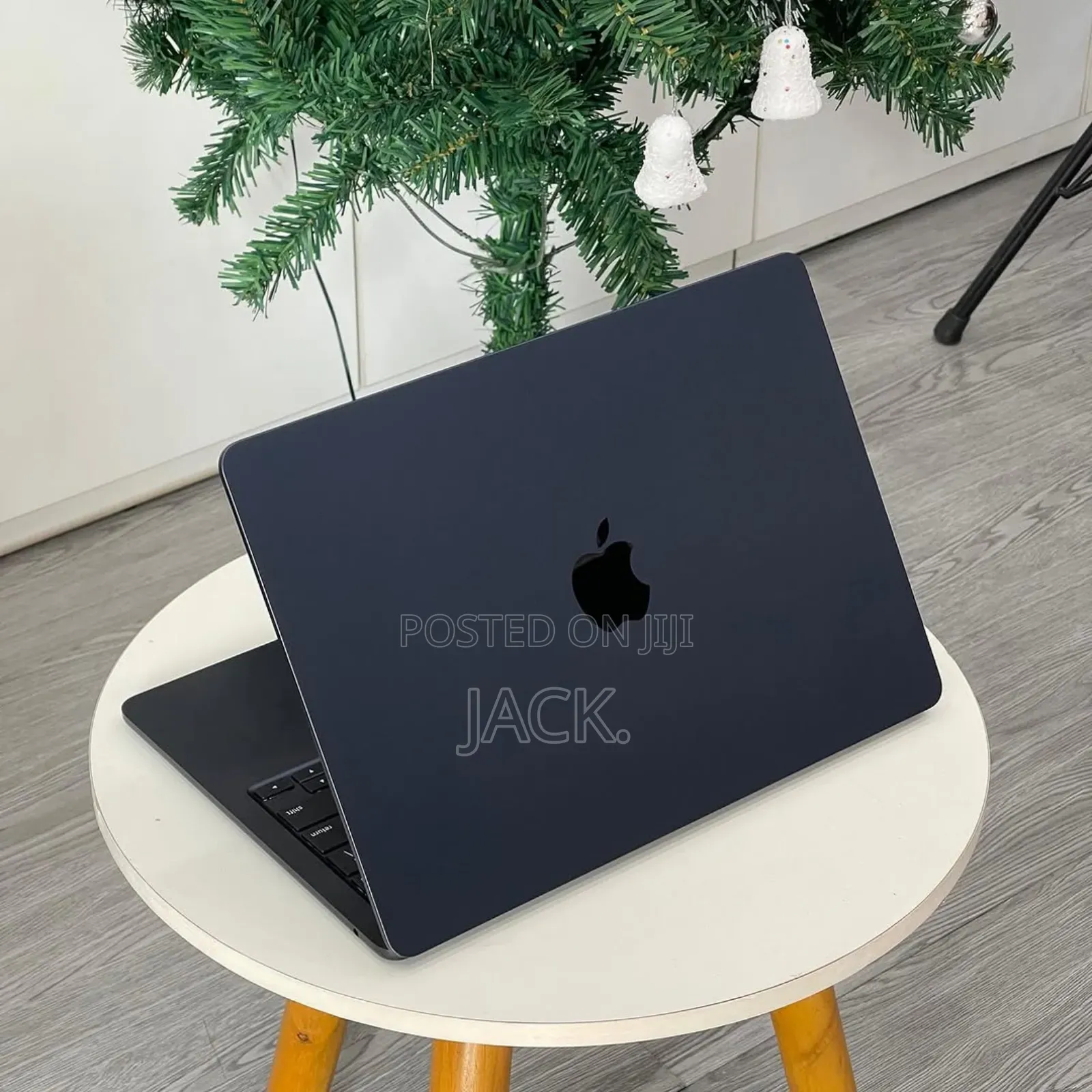 Laptop Apple MacBook Air 2022 M2 8GB Apple M2 SSD 512GB