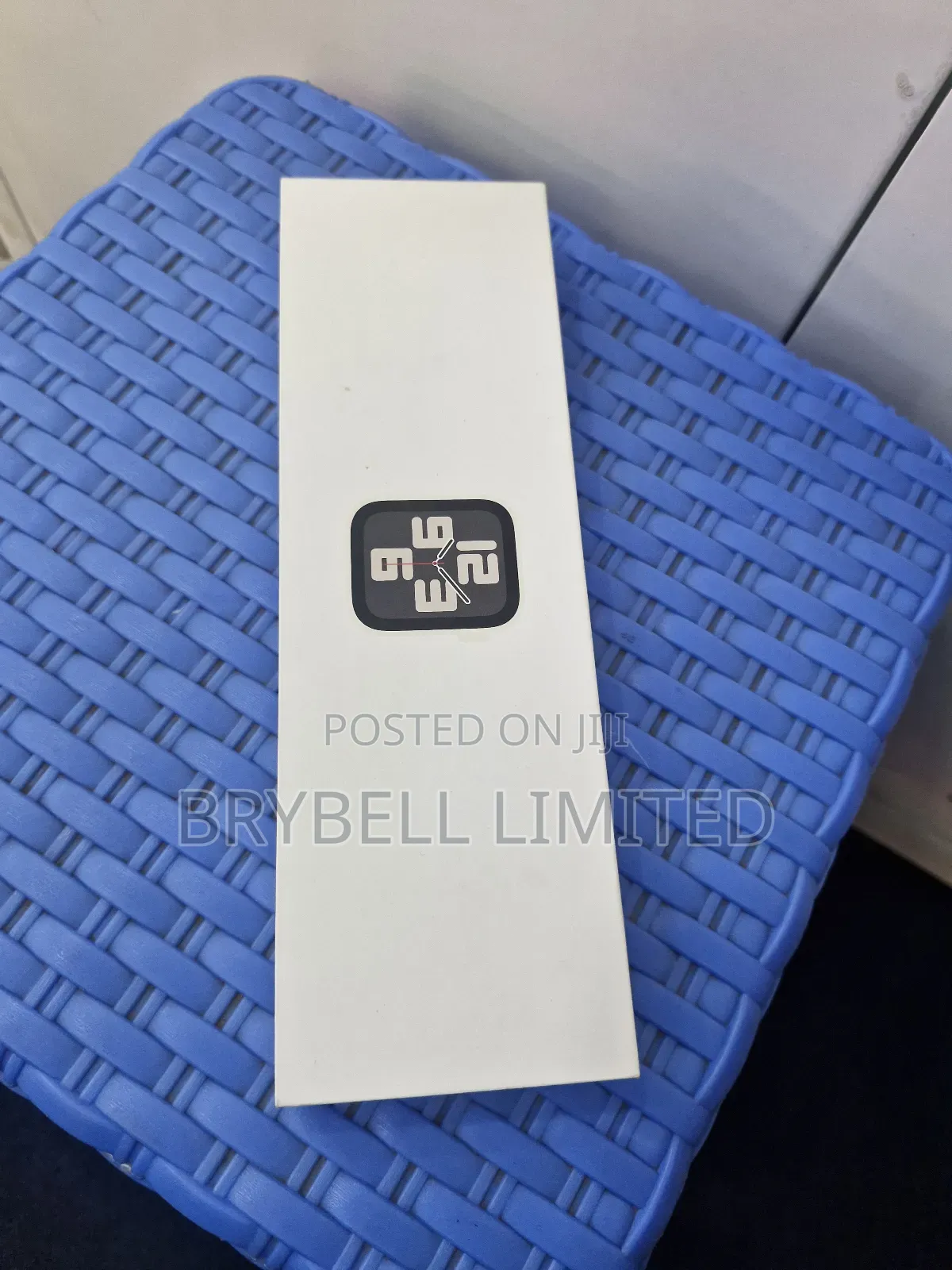 Apple Watch Se, 40mm Aluminium, 2 Weeks Used on Offer