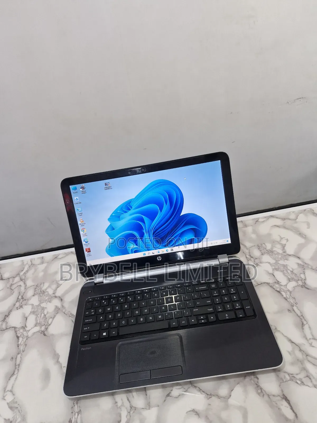 Laptop HP Pavilion 15 4GB Intel Core I3 HDD+SSD 500GB