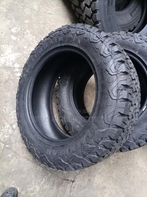 285/50r20 Black Bear Tyres - main view