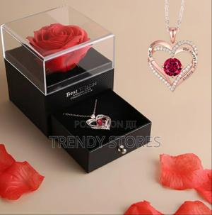 Heart Shaped Necklace Gift Box - thumbnail 2