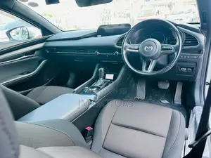 Mazda 3 2018 Silver
