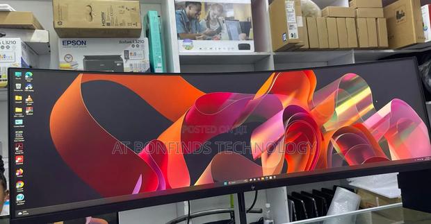 HP E45c G5 45" 
Curved Monitor