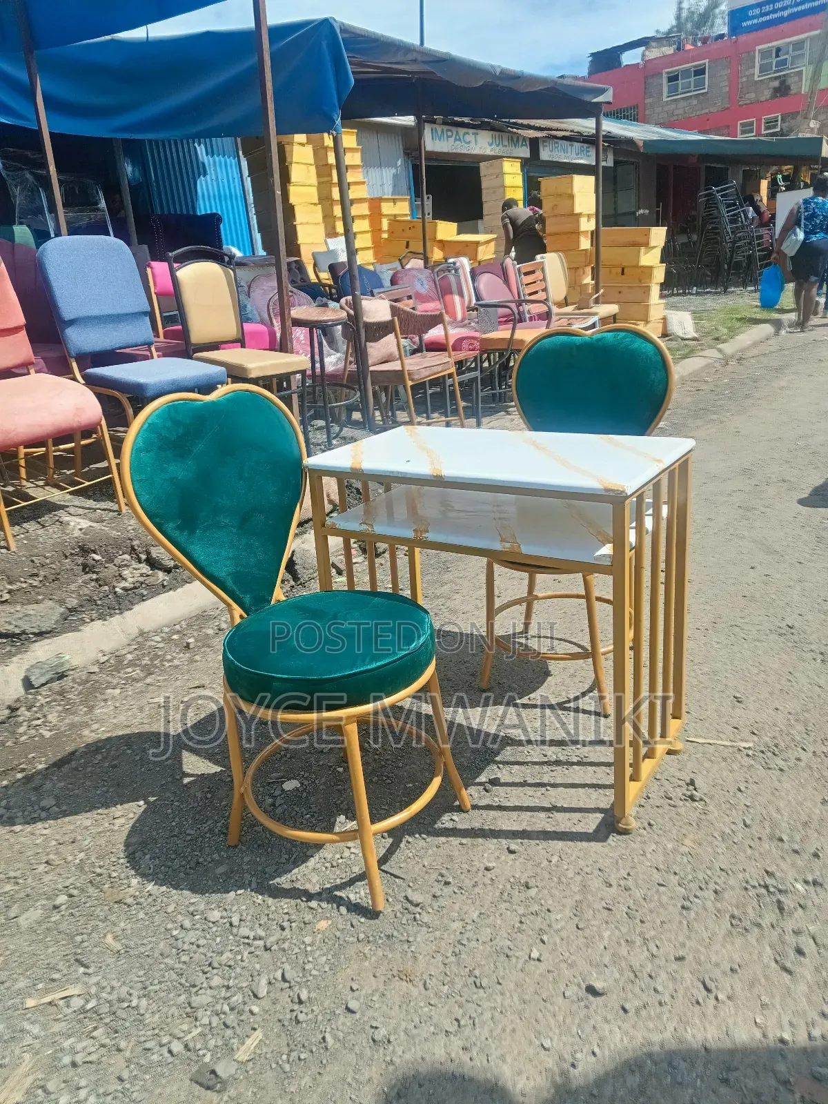 Manicure Set, 2 Green Love Seats, Marble Table 