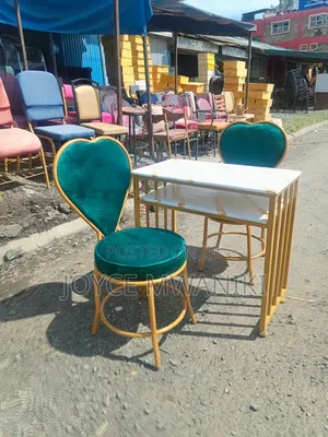 Manicure Set, 2 Green Love Seats, Marble Table 