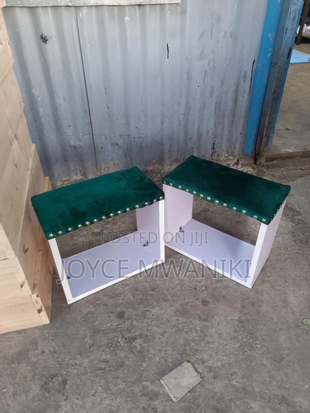 Salon Stepping Stools - thumbnail 3